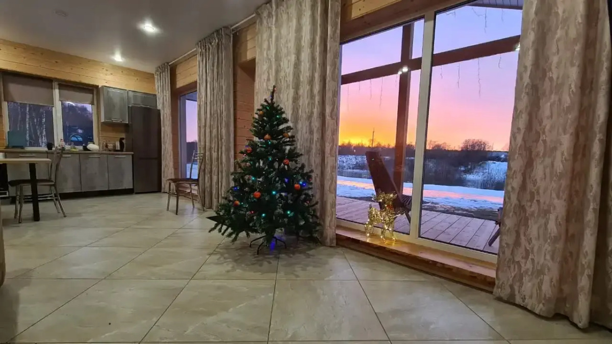 Гостевой дом с сауной и купелью вблизи реки и озера Ладоги Лисий берег