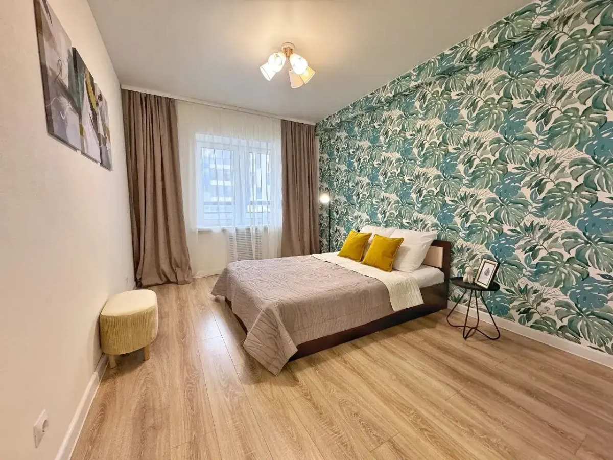 Квартира 2-к Квартира на Урицкого 24