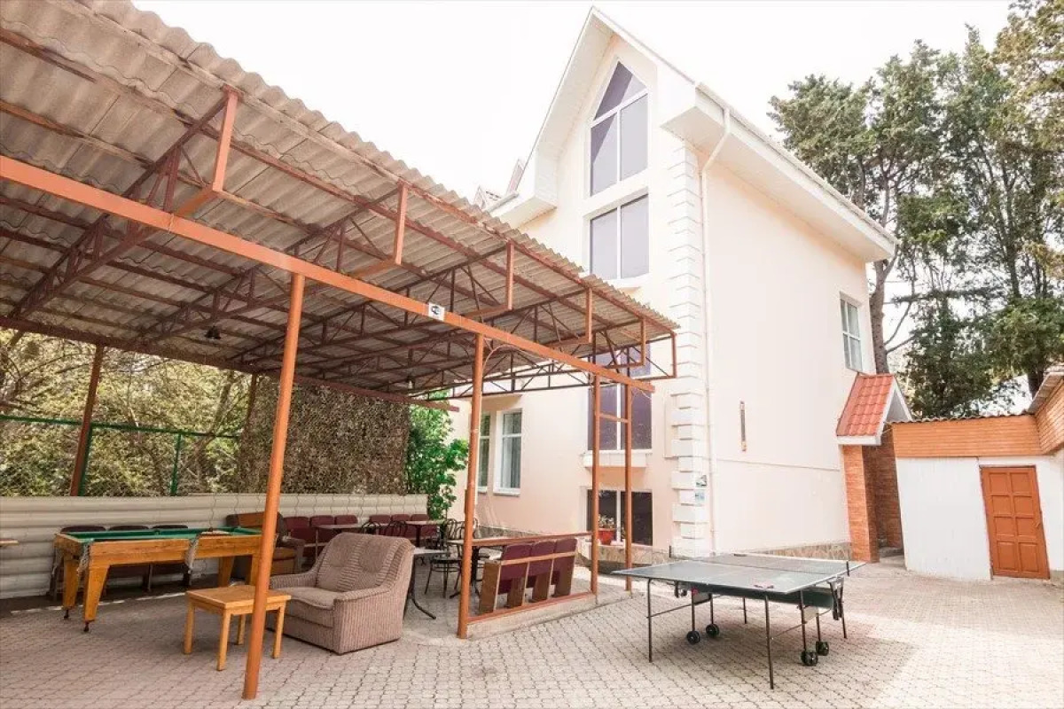 Отель Яхт-Клуб