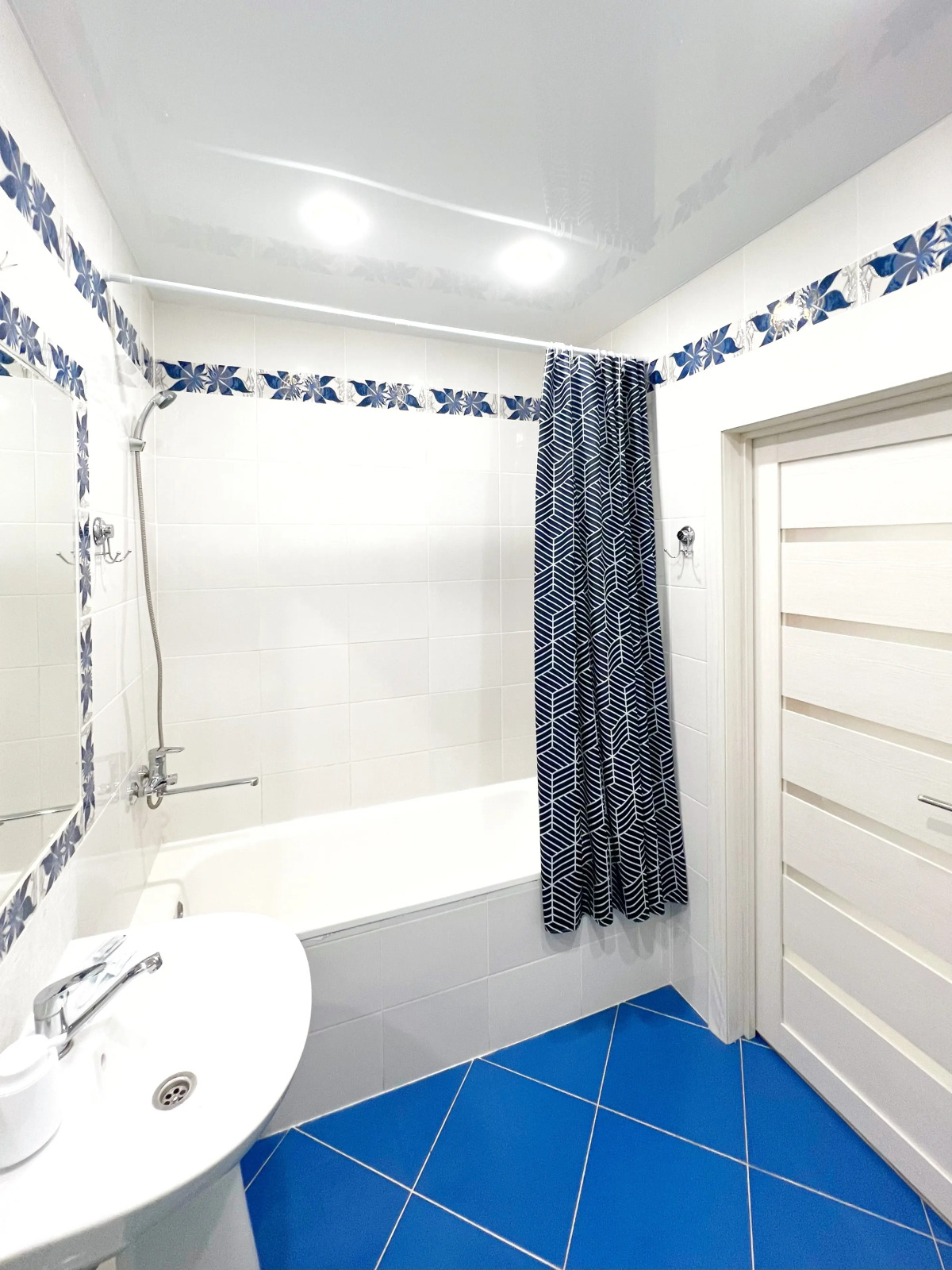 Квартира у Кремля и Чаши