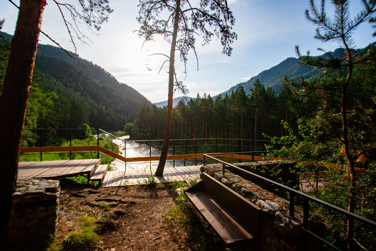 Отель ГК Ареда 1 - Mountain