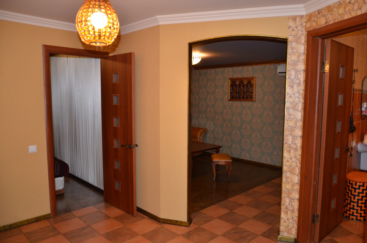 Апартаменты Holiday House