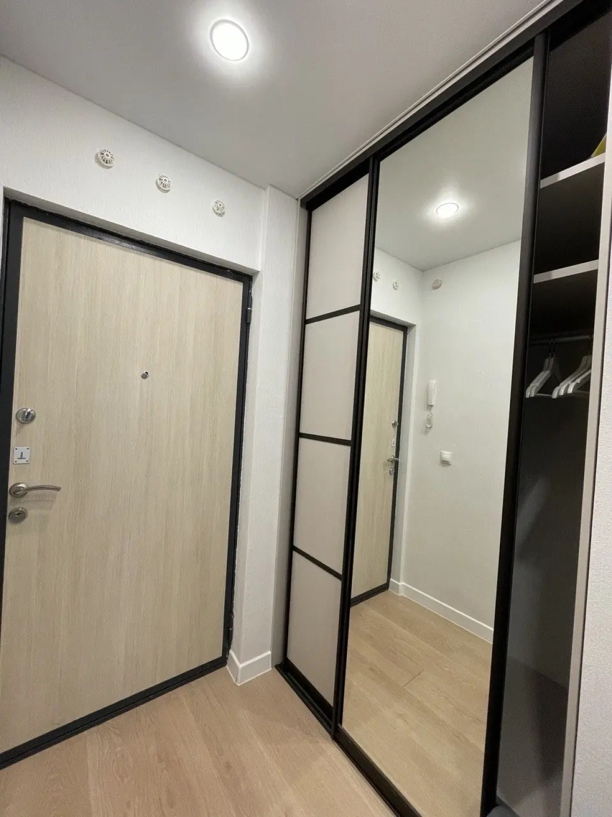 Апартаменты Light House