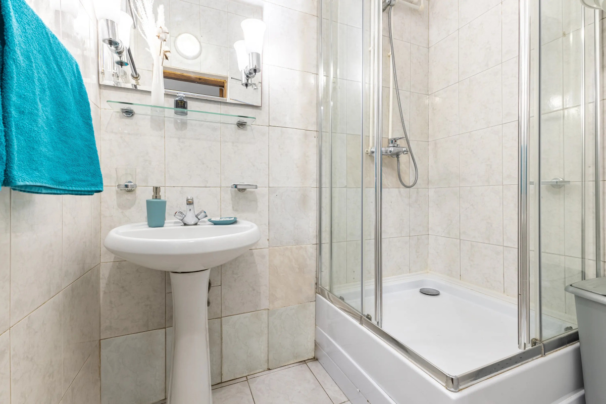 Апартаменты Comfort Home на 16 гостей на Карла Маркса 39