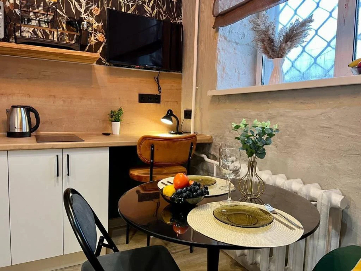 Уютная студия в 8 минутах на метро от самого центра