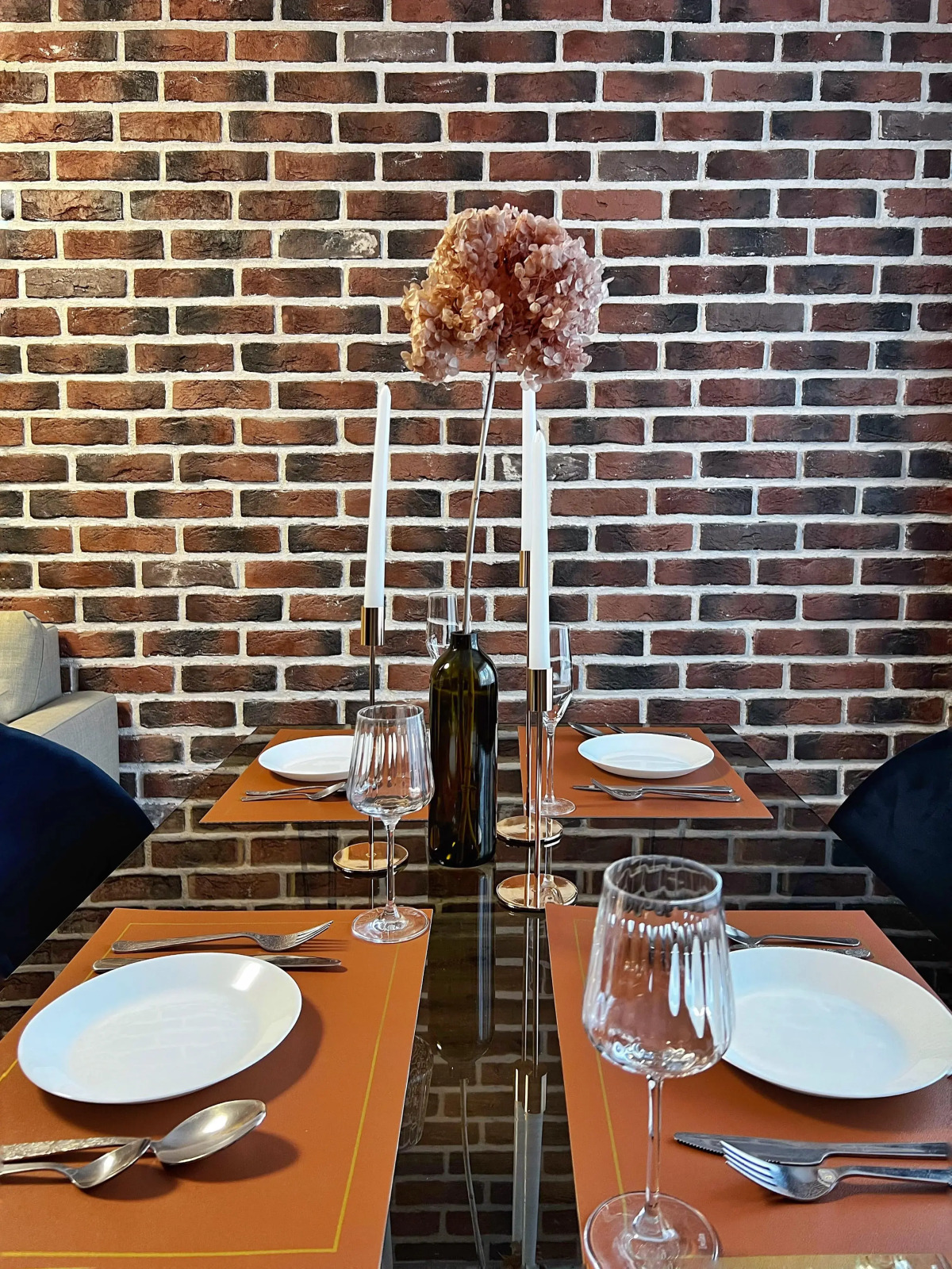 Апартаменты Granada Комфортная Евро-двушка в центре города с новым дизайнерским ремонтом