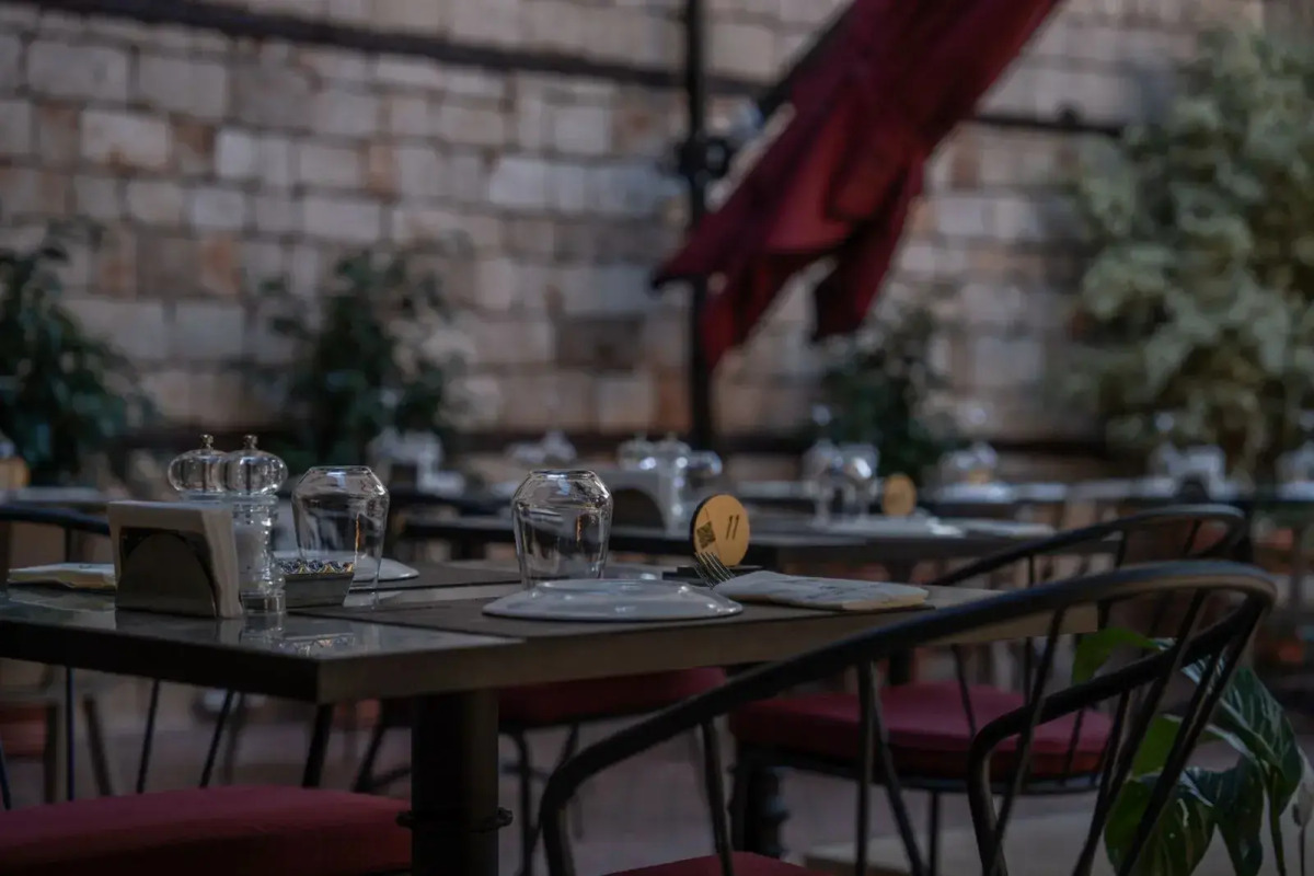 Отель Belmondo Suites