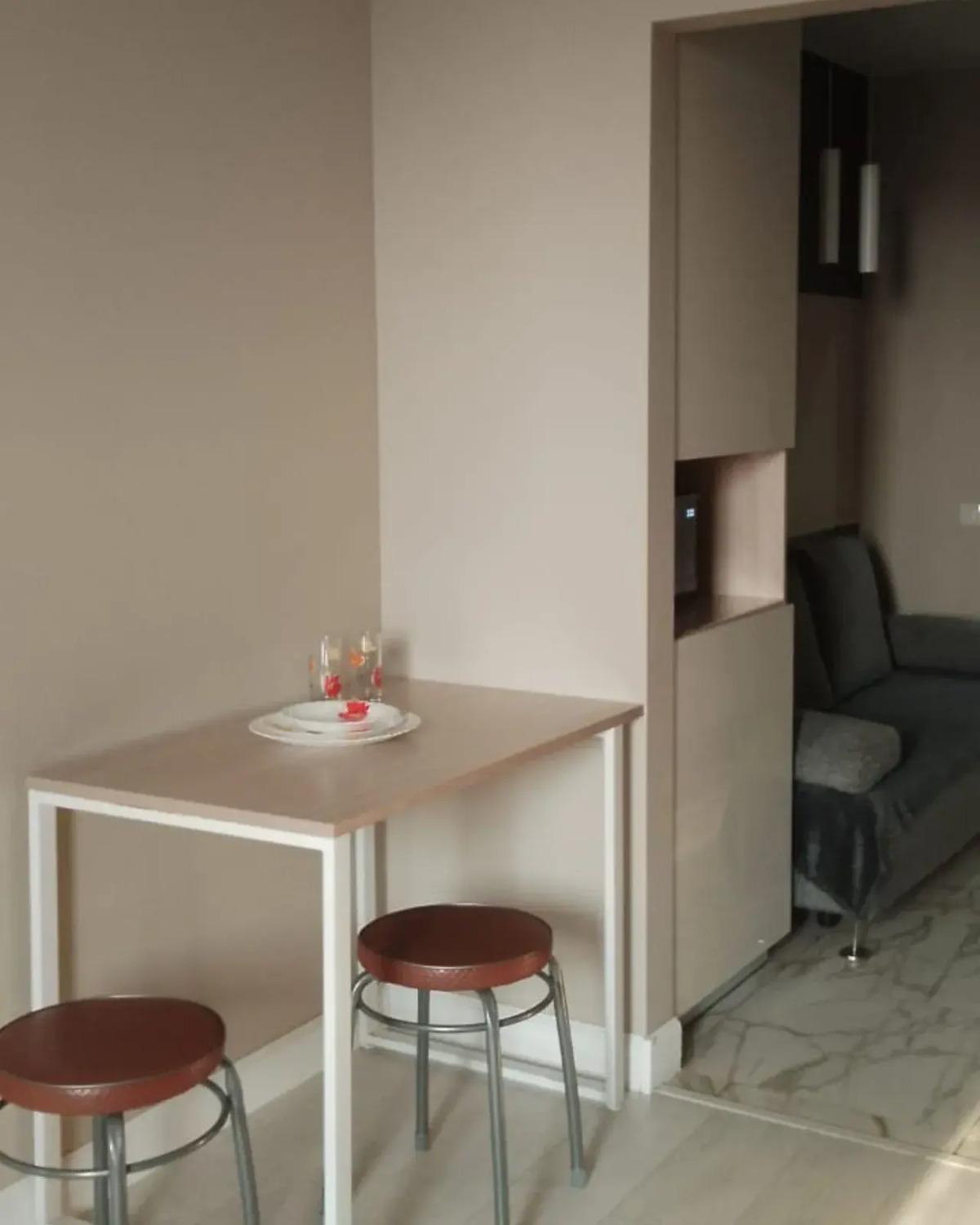 Квартира Студия, Запарина 111