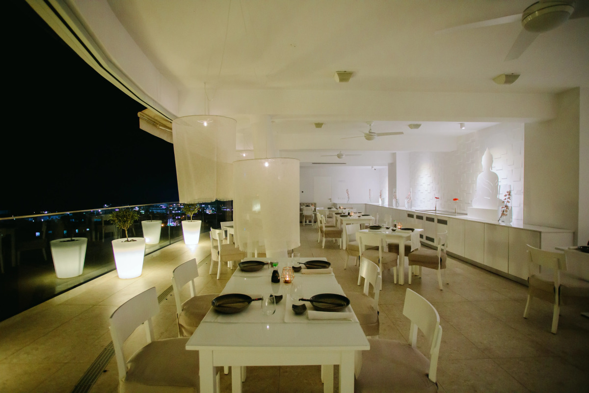 Отель Napa Suites