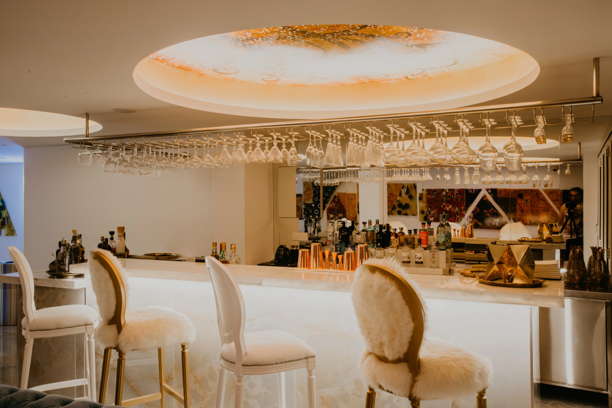 Отель Napa Suites