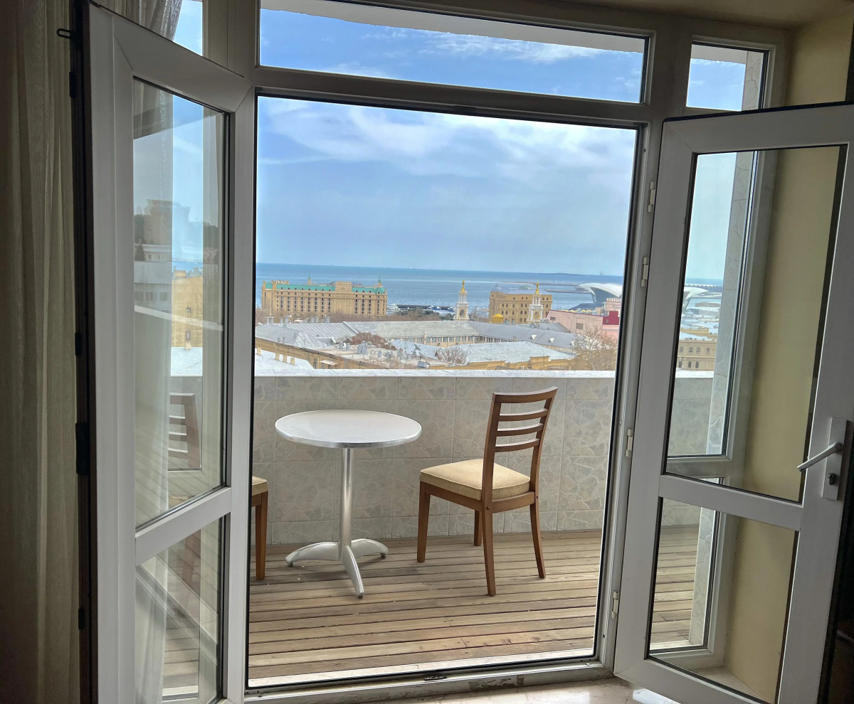 Апартаменты Sea View Central Apartment