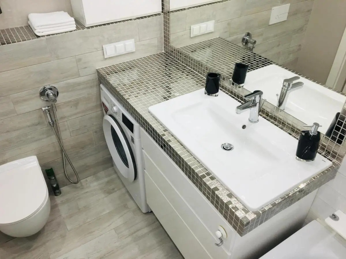 Апартаменты Apartburo с 2 спальнями и видом на море