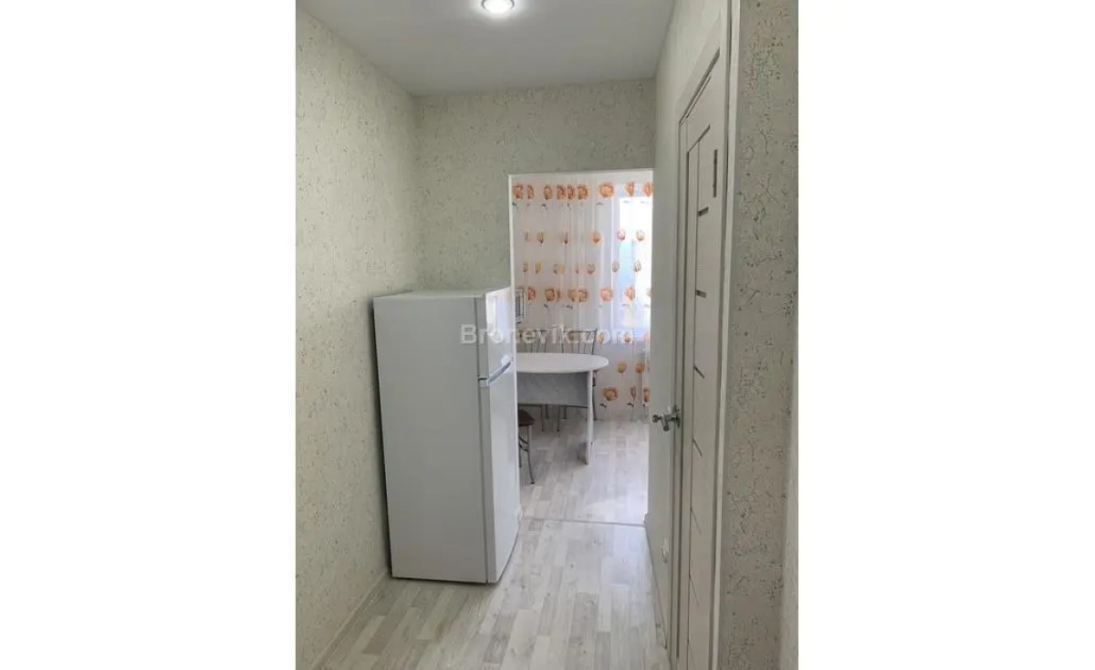 Апартаменты Семпл на Нефтяников 52