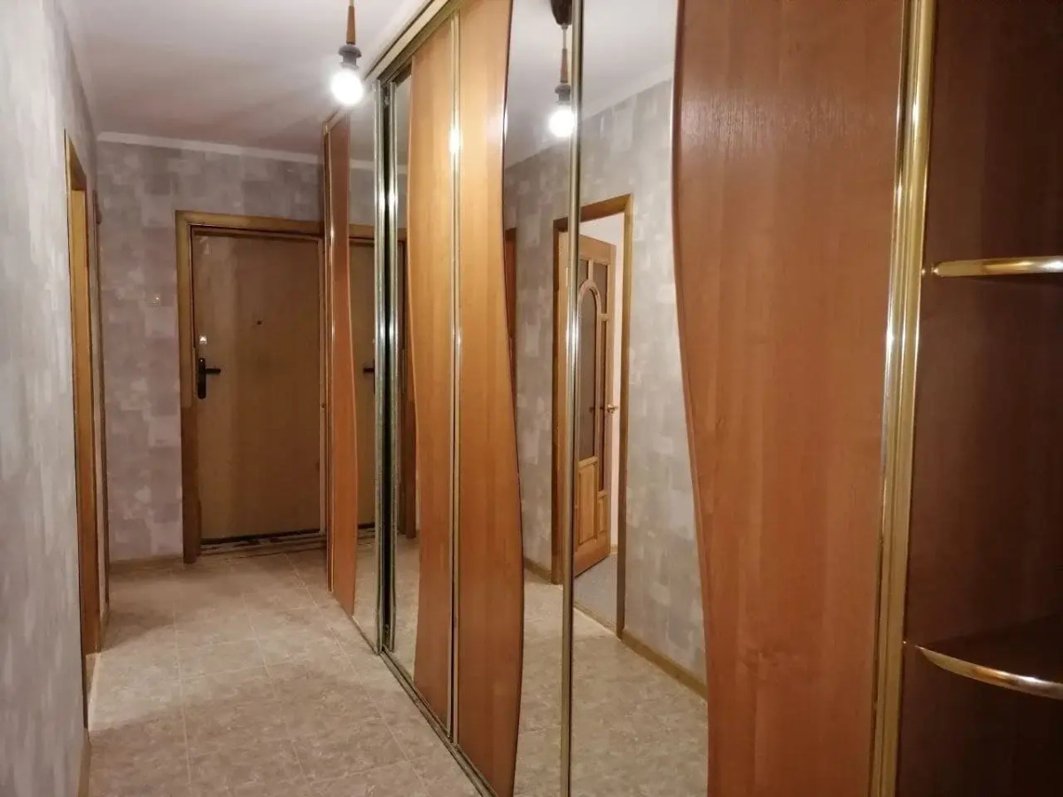 Апартаменты 3-Апартаменты Семейные GALAAPART у парка Победыкомнатные GALAAPART