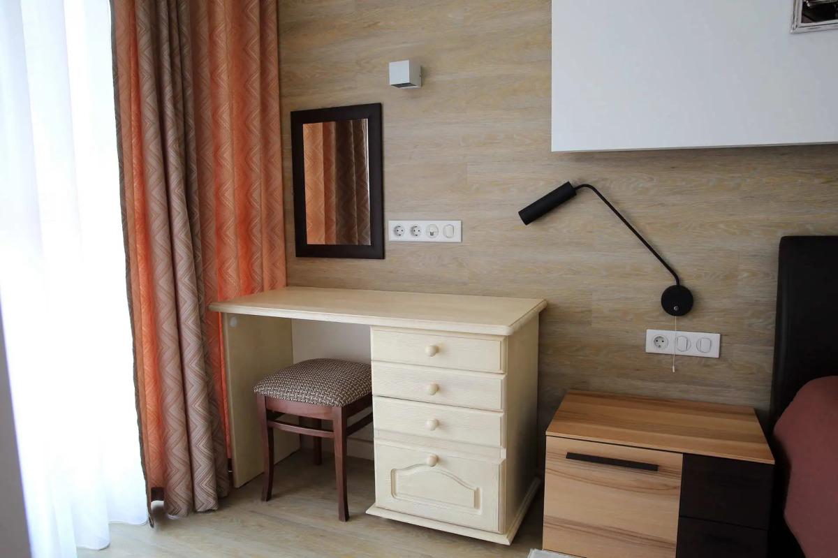 Жилые помещения Восток-Запад