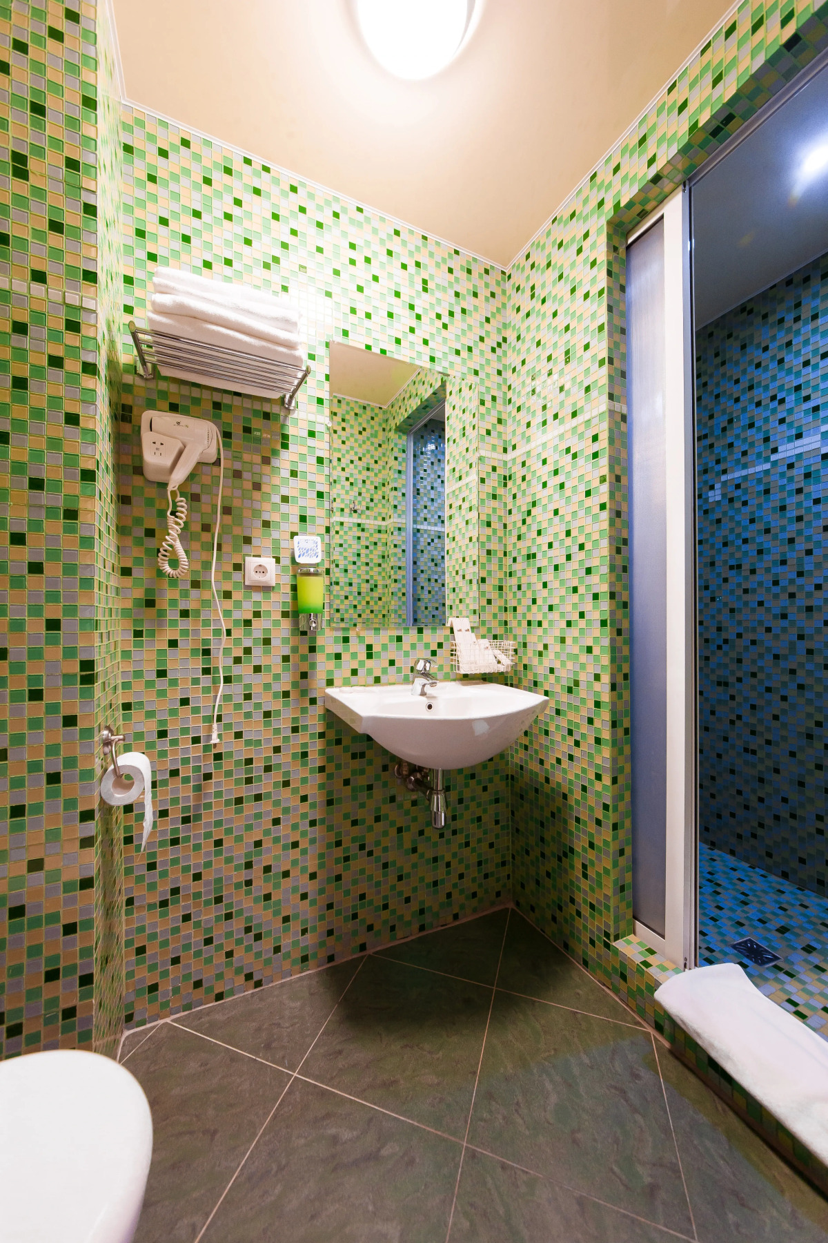 Отель Халиф