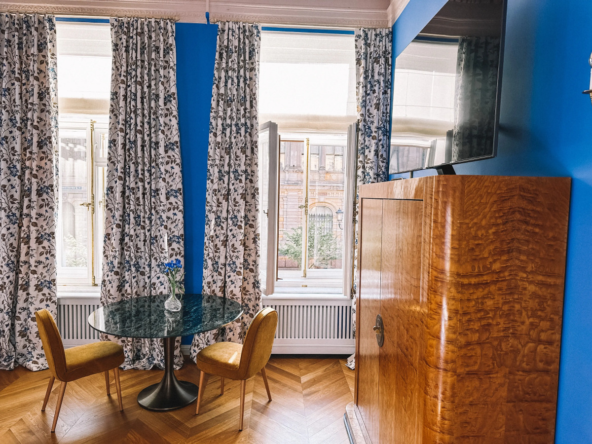 Апартаменты Эксклюзивная квартира Уголок Парижа