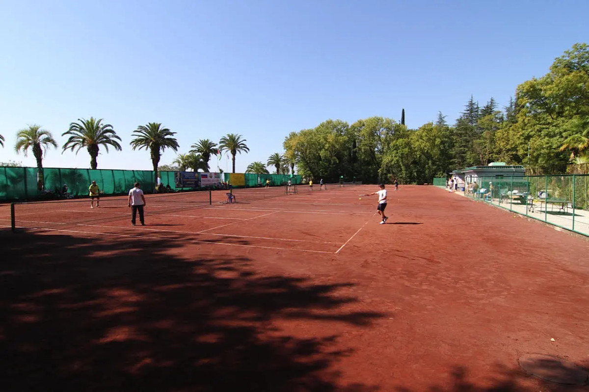 Отель СКК Континент Гагра