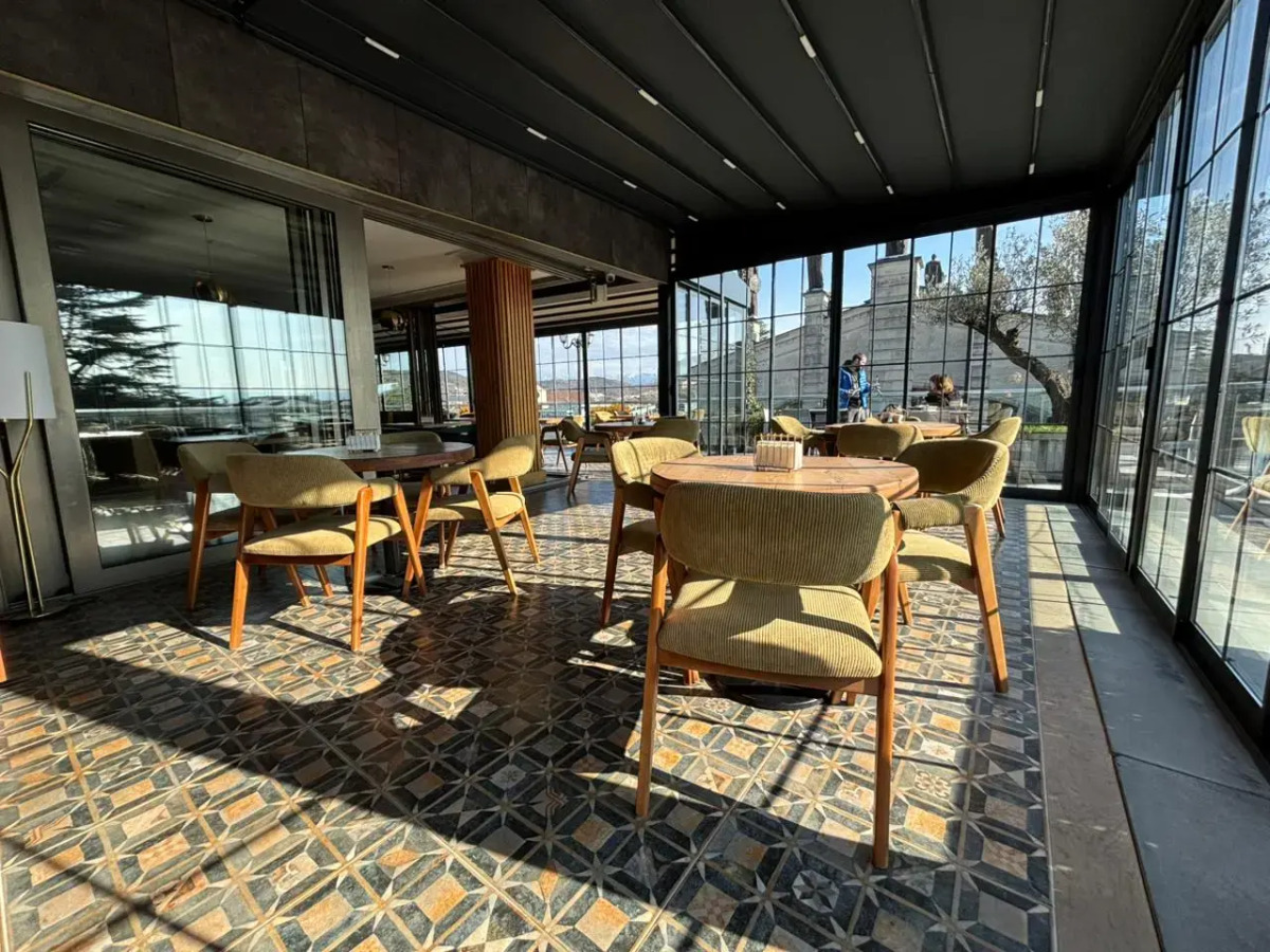 Отель Grand Opera