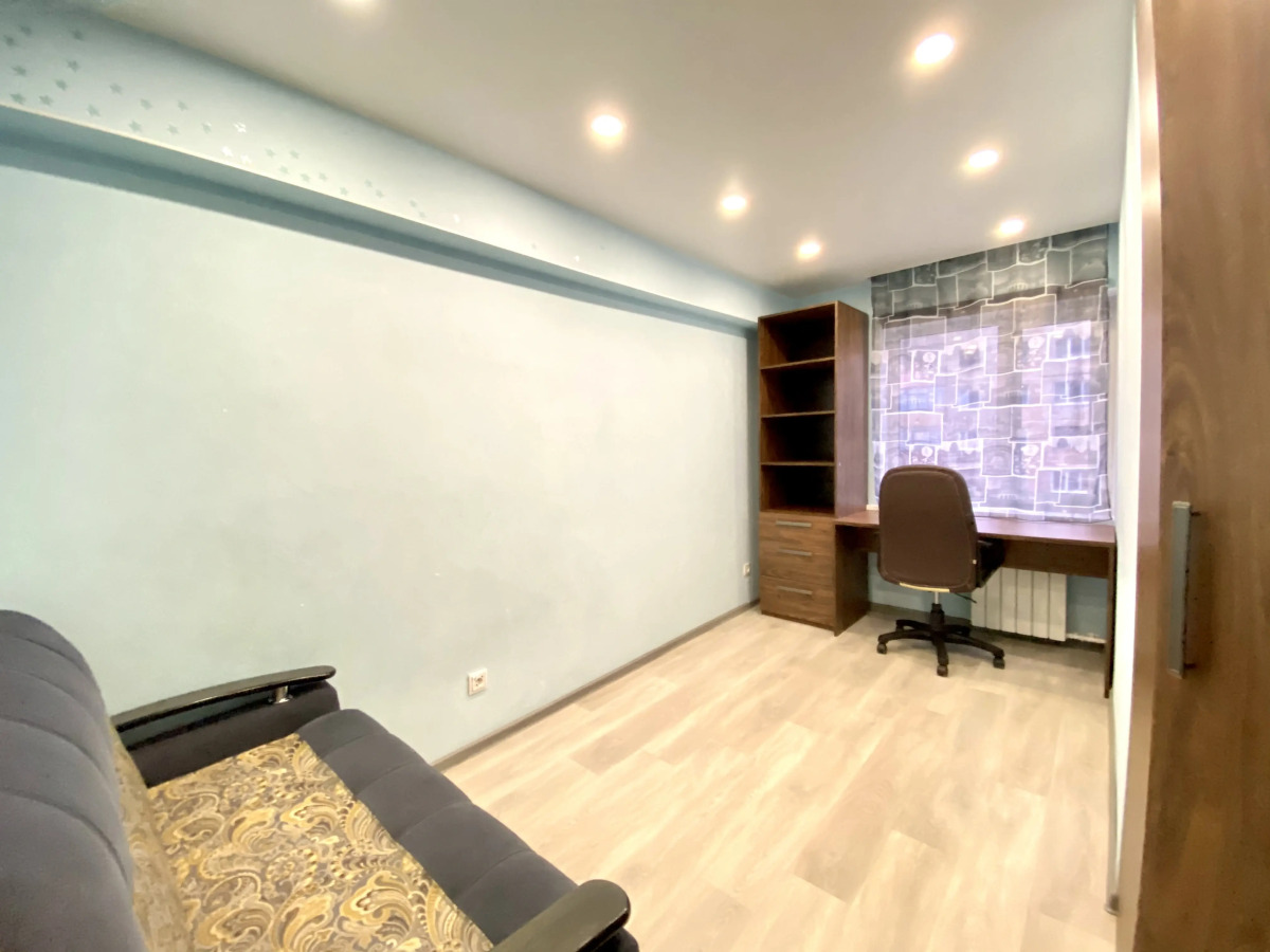 Квартира с 3 изолированными комнатами в центре рядом Воркутауголь