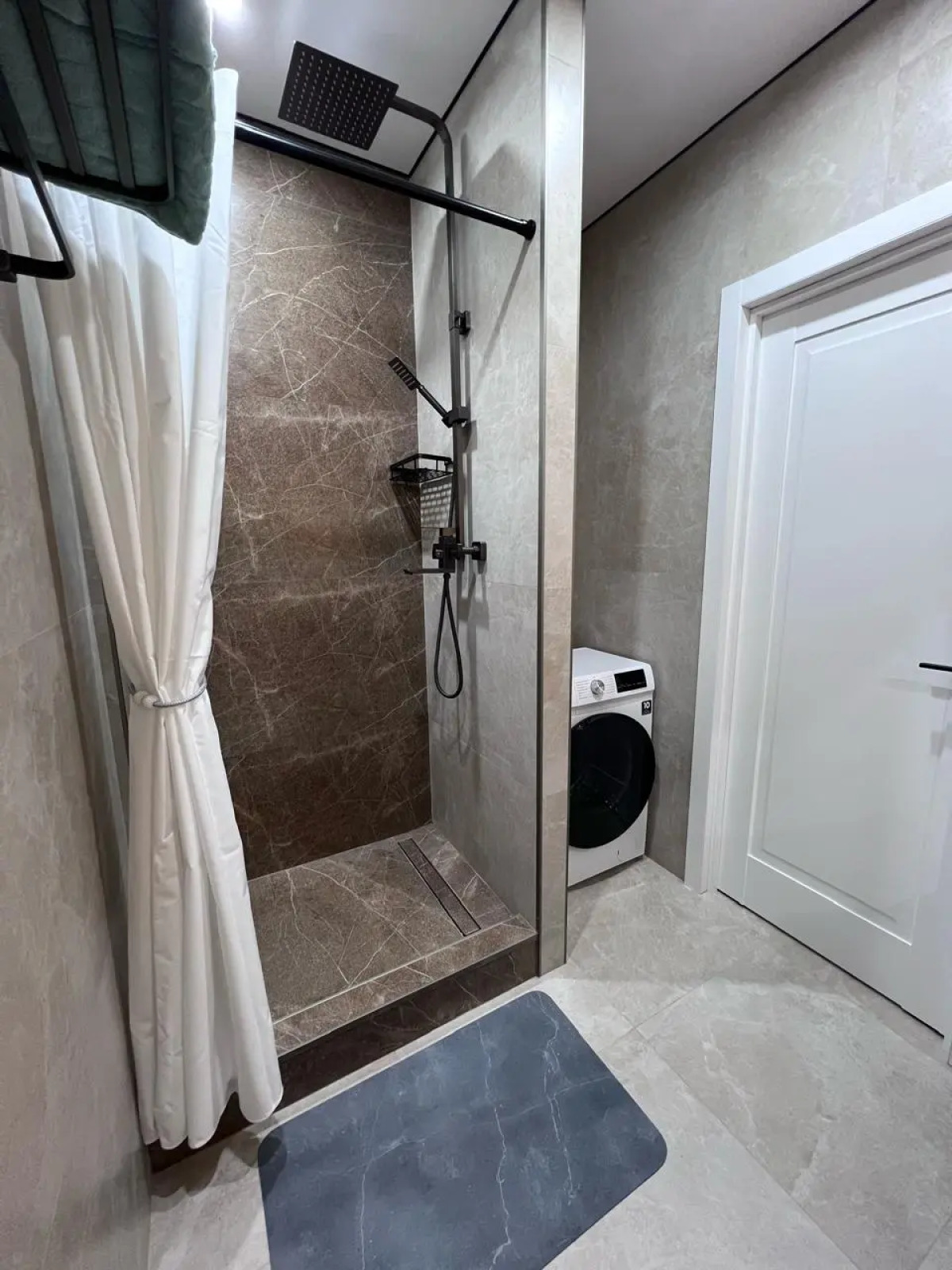 Апартаменты с дизайнерским ремонтом в Иноземцево