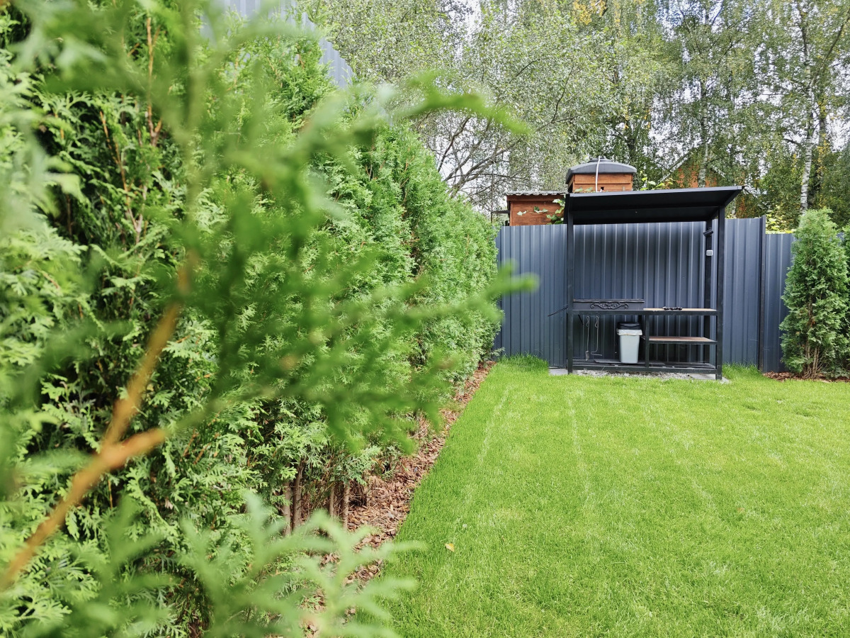 Частный дом Увеличенный А-фрейм Сад с баней и чаном