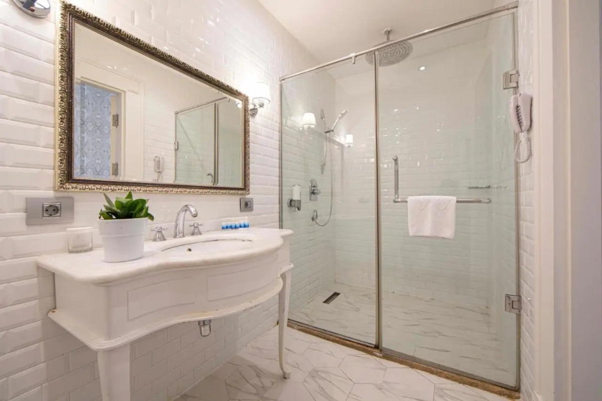 Отель Сапфир Сити