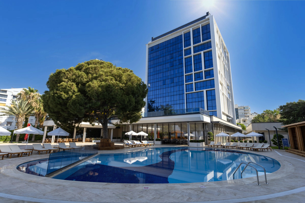 Отель Delta Hotels by Marriott Antalya Lara
