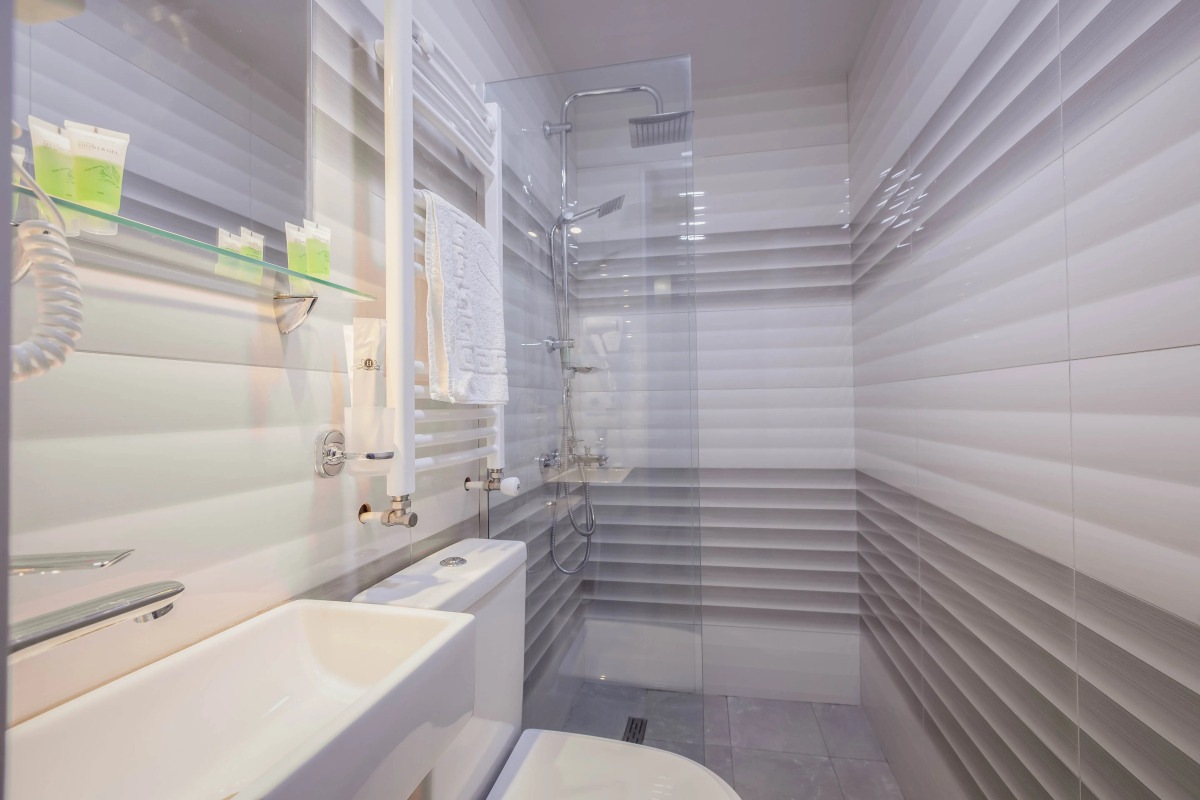 Отель Central Gate Tbilisi Boutique Hotel