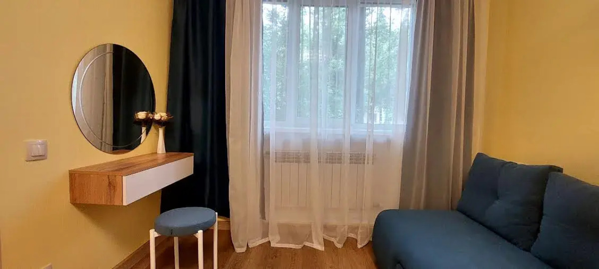 Квартира бизнес в цветущем дворике