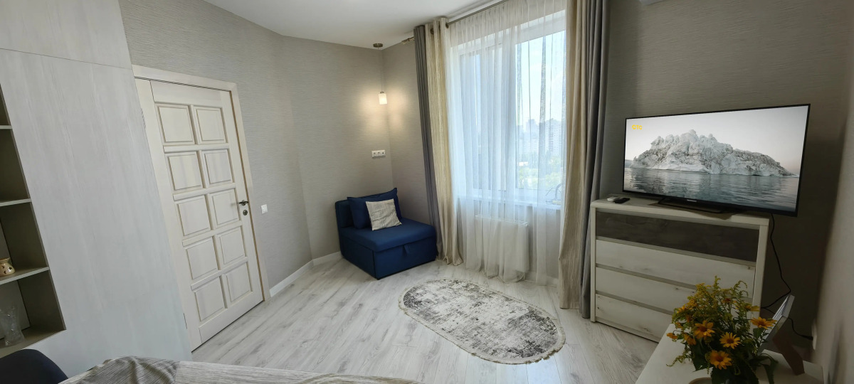 Квартира новая 1-комнатная  в ЖК "Гагаринский" у Самолета