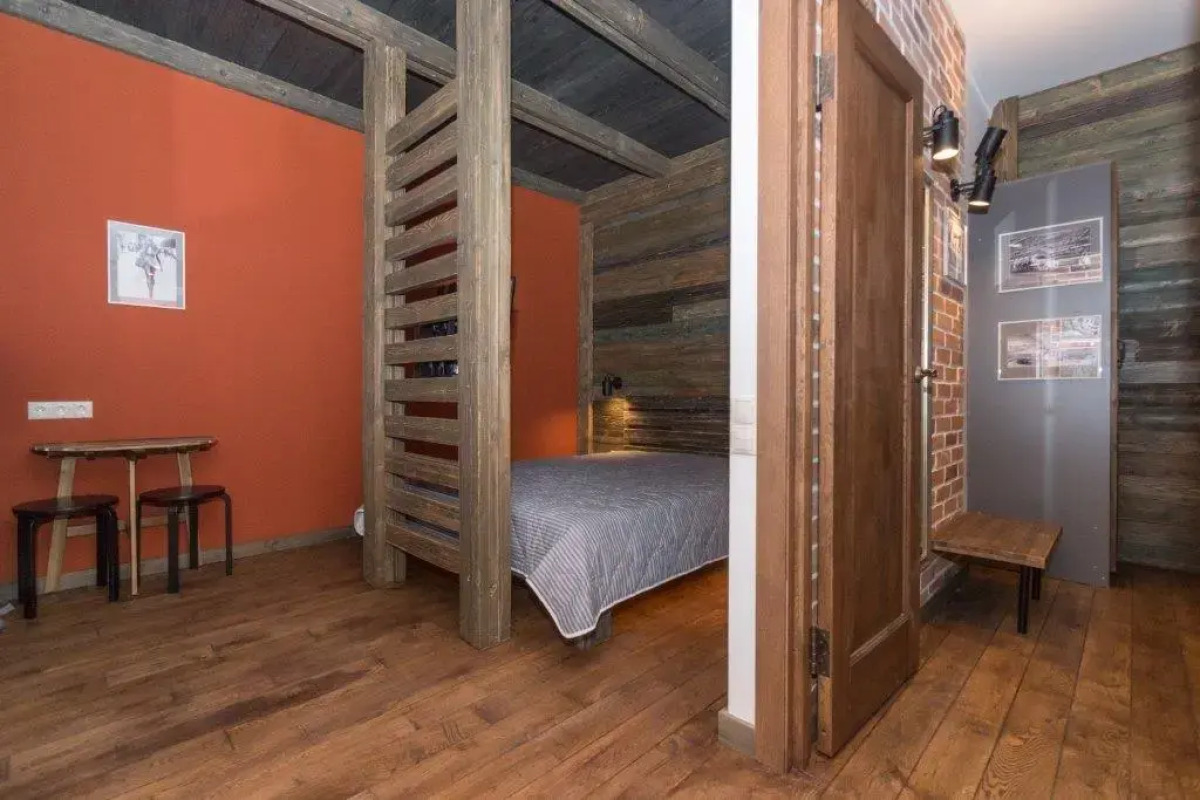 Апартаменты в Центре Города у Нарымского Сквера 1