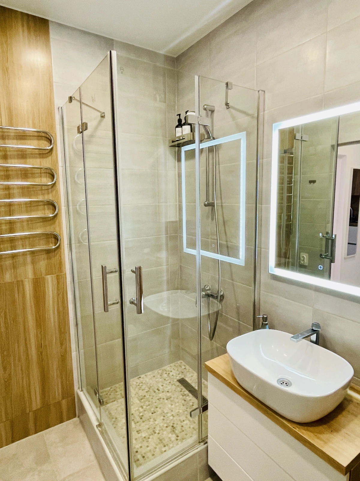 Апартаменты на Лазаревской 9