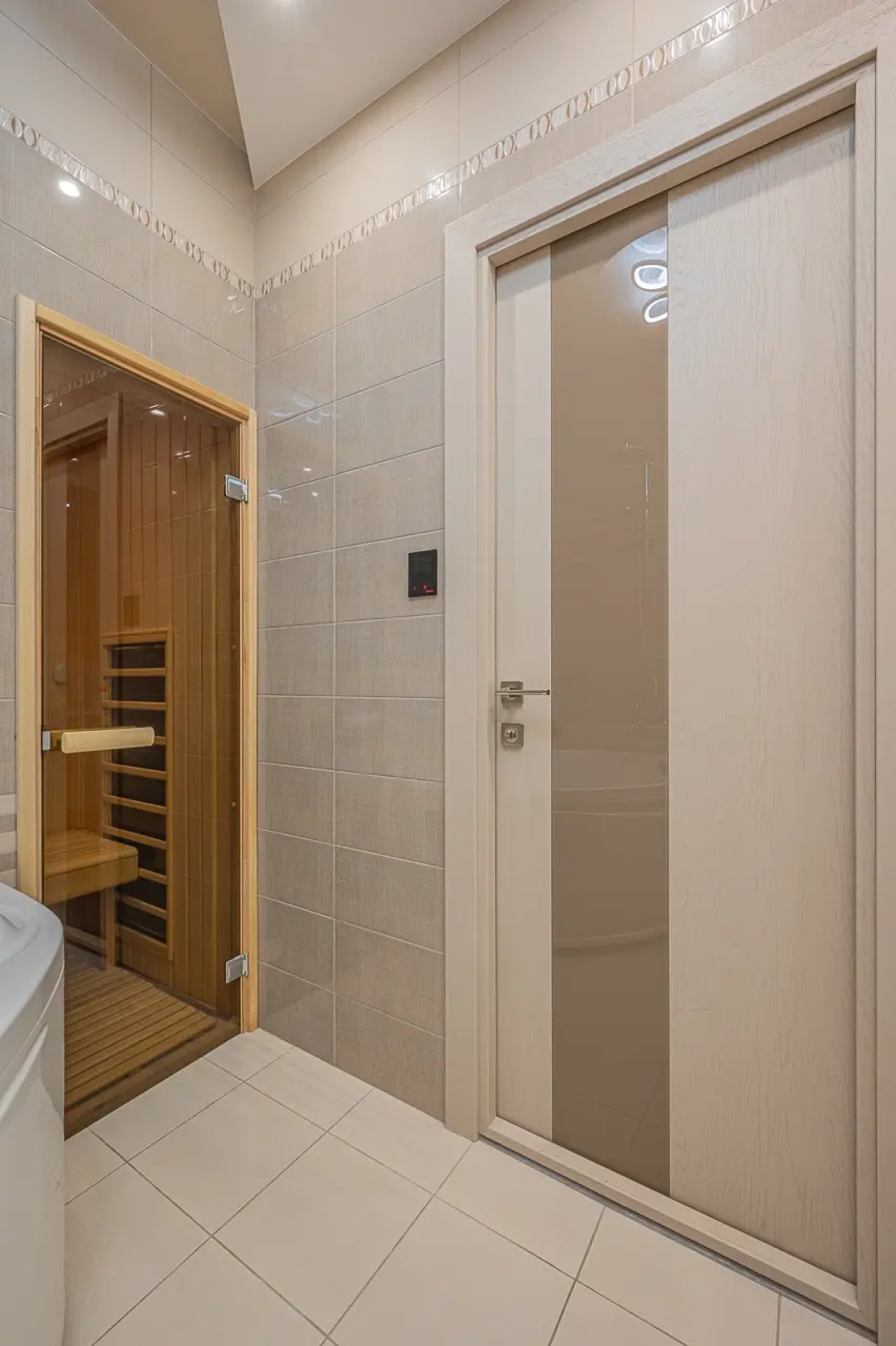 Квартира премиум класса с джакузи, сауной и панорамным видом