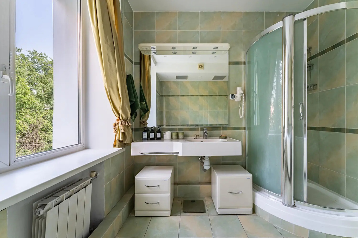 Квартира Огромная двухкомнатная для 5 человек у Москва Сити