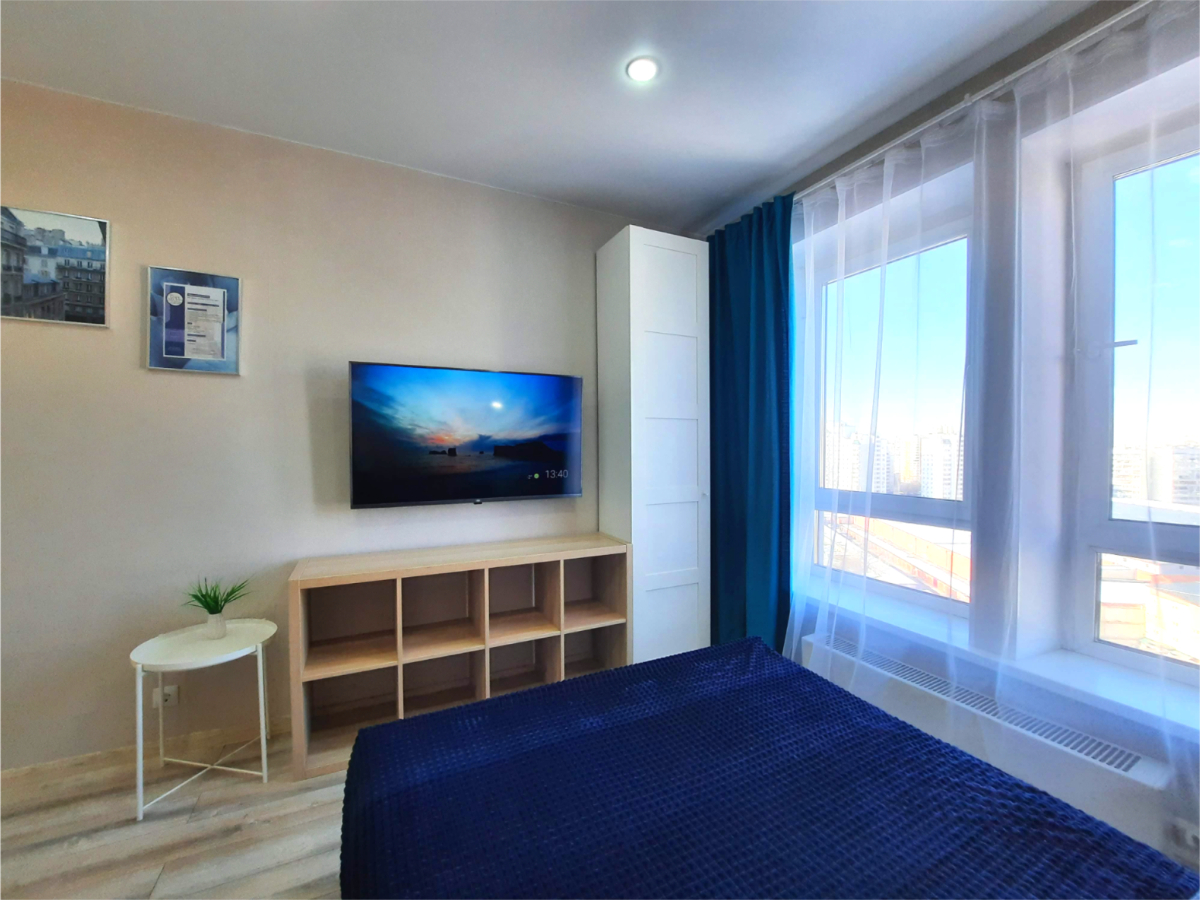 Апартаменты Вторая Студия на Ларюшина 6к2