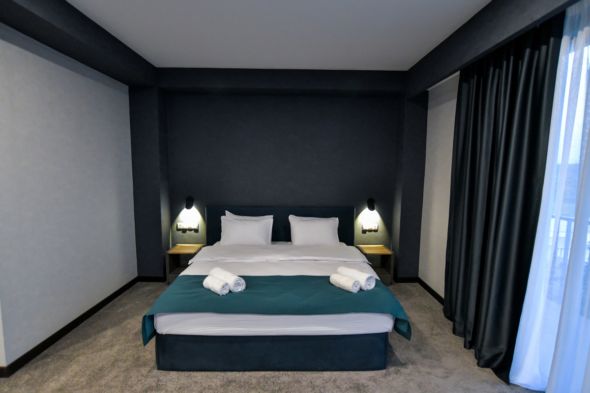 Отель West Inn Georgia