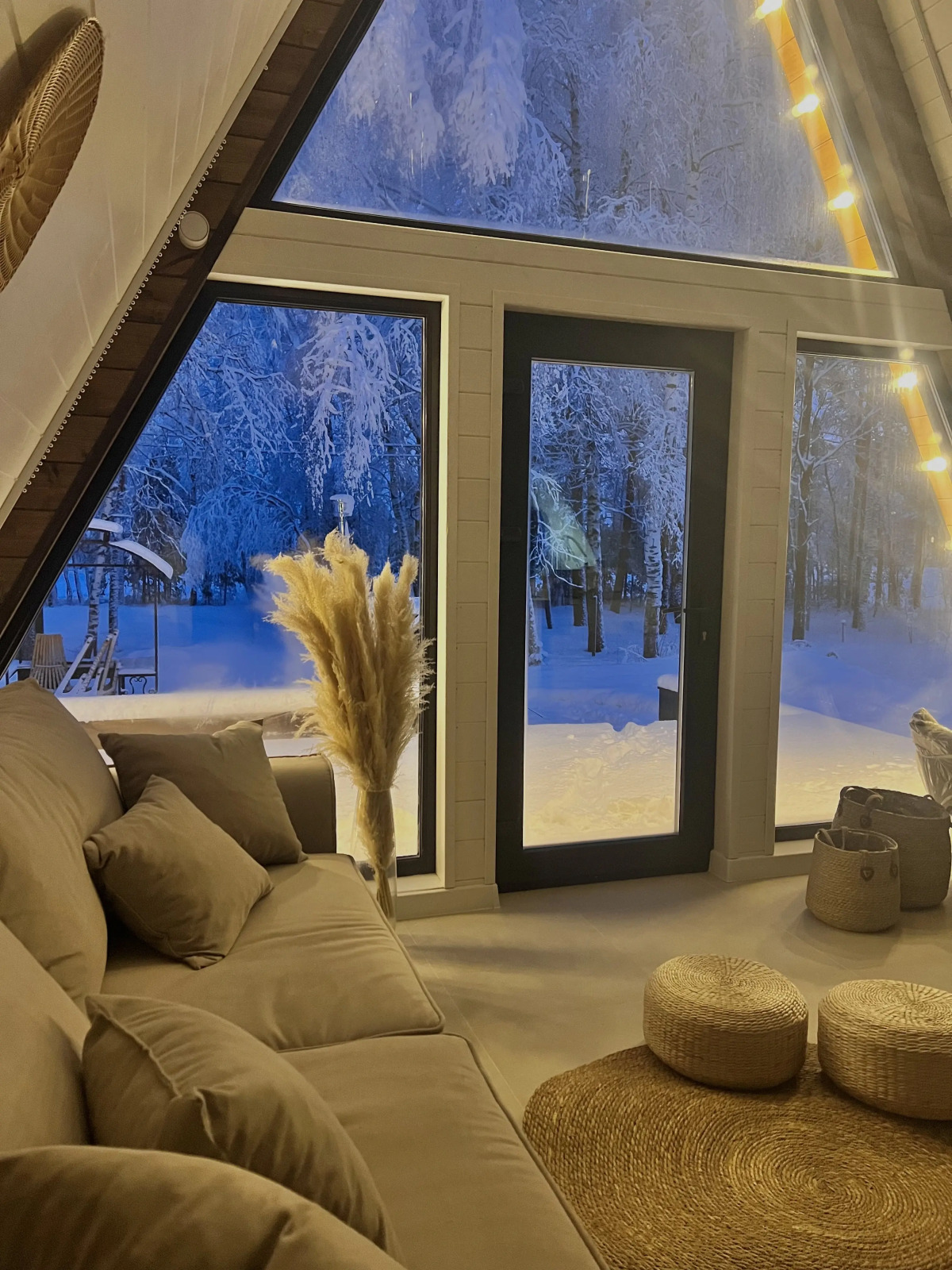 Глэмпинг на Озерах