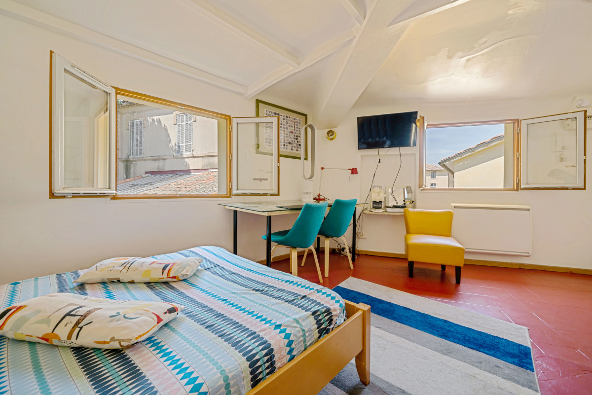 Апартаменты Precheurs Studios