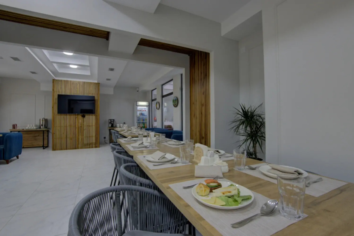 Отель Aisha Hotel