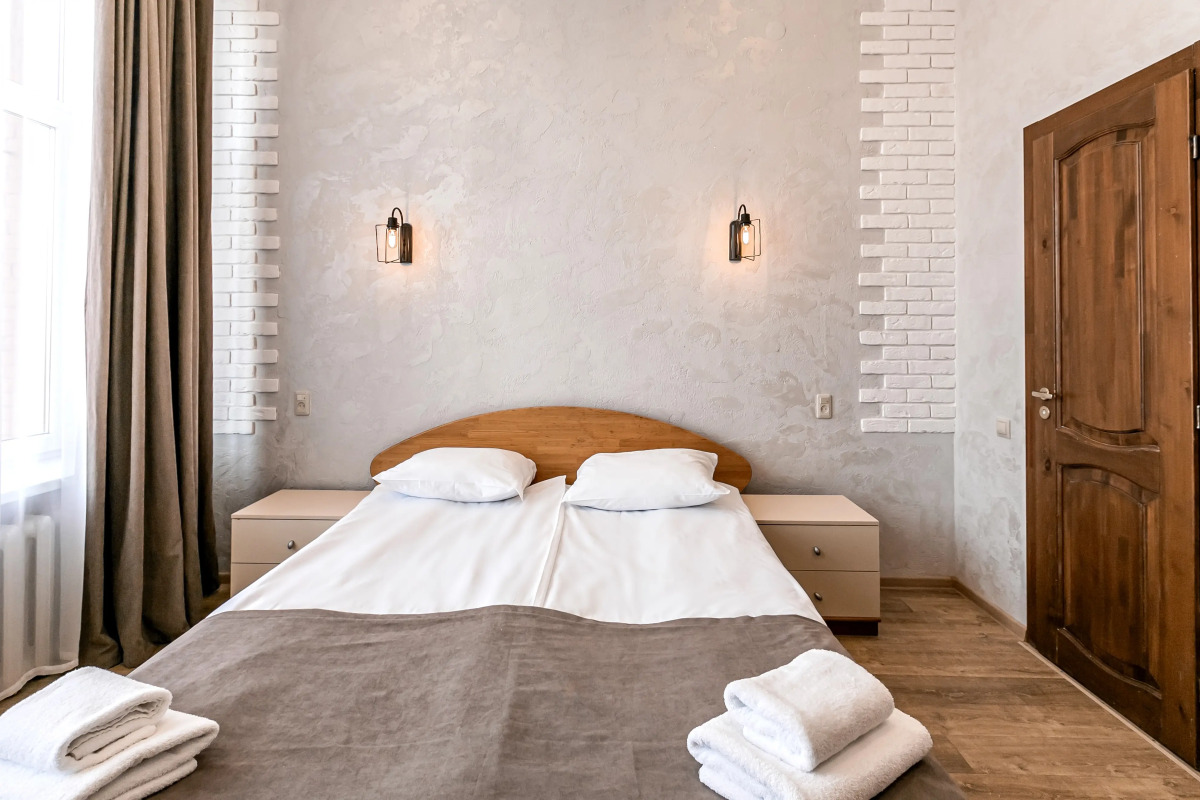 Отель Скала