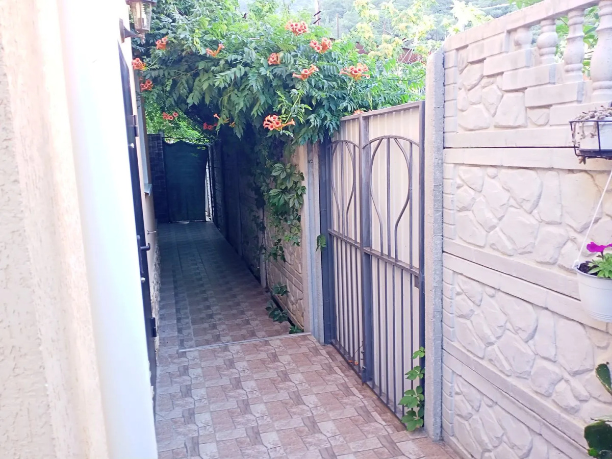 Гостевой Дом Snug House