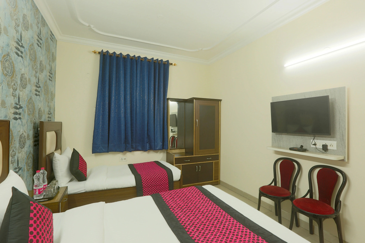 Отель Airport Mayank Residency