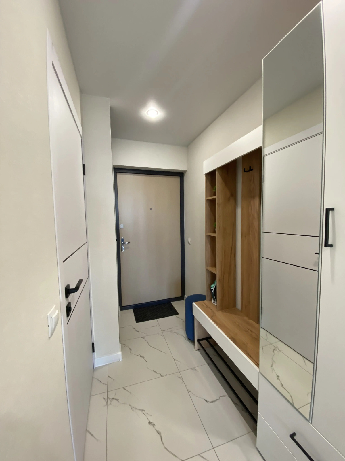 Апартаменты с видом на пруд