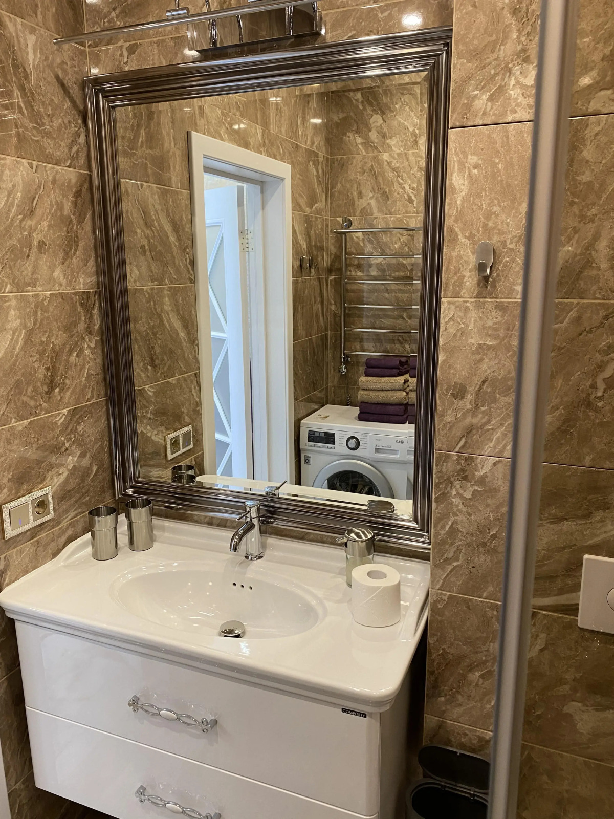 Апартаменты Люкс-Апарт Эстонская 9/4