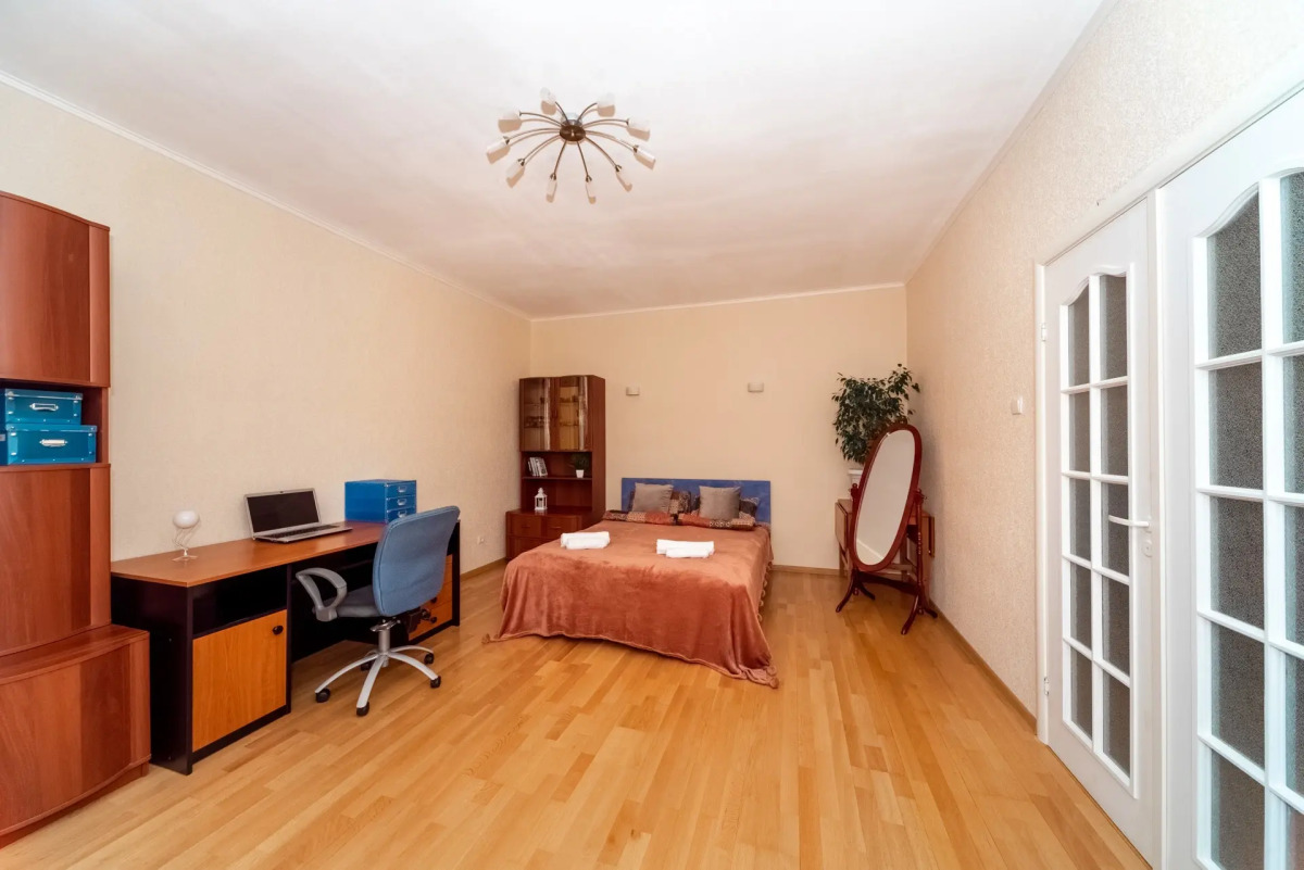 Апартаменты на аллее Поликарпова, 2