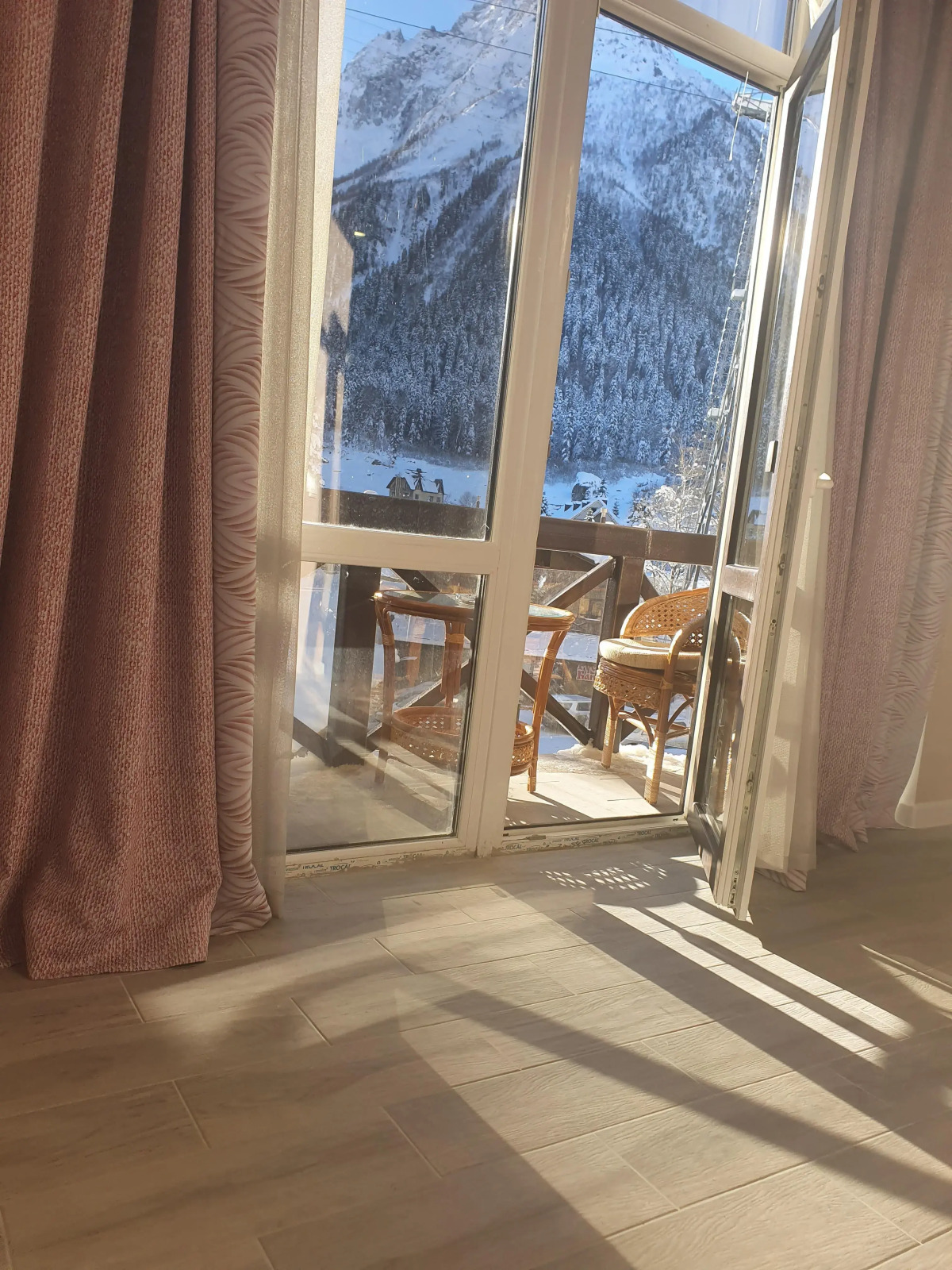 Апартаменты Вершина 312