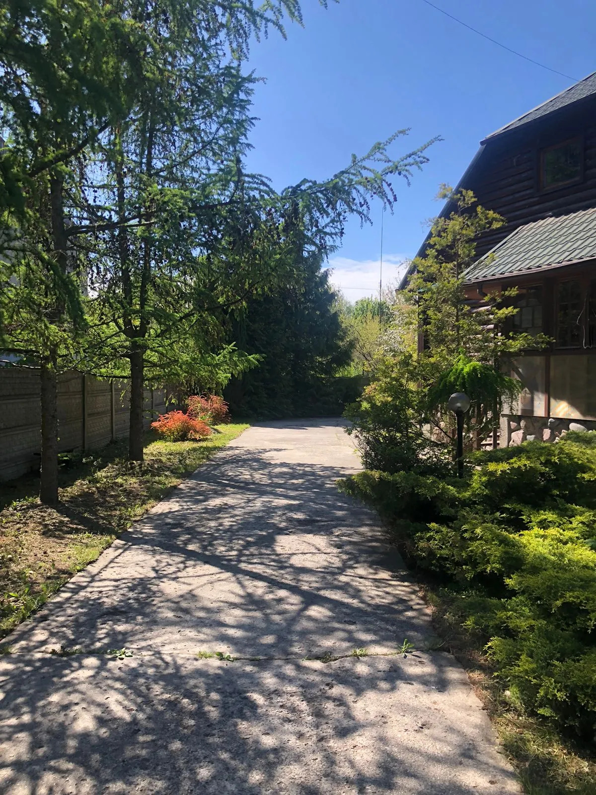 Дом для отдыха с баней и бассейном WoodRay