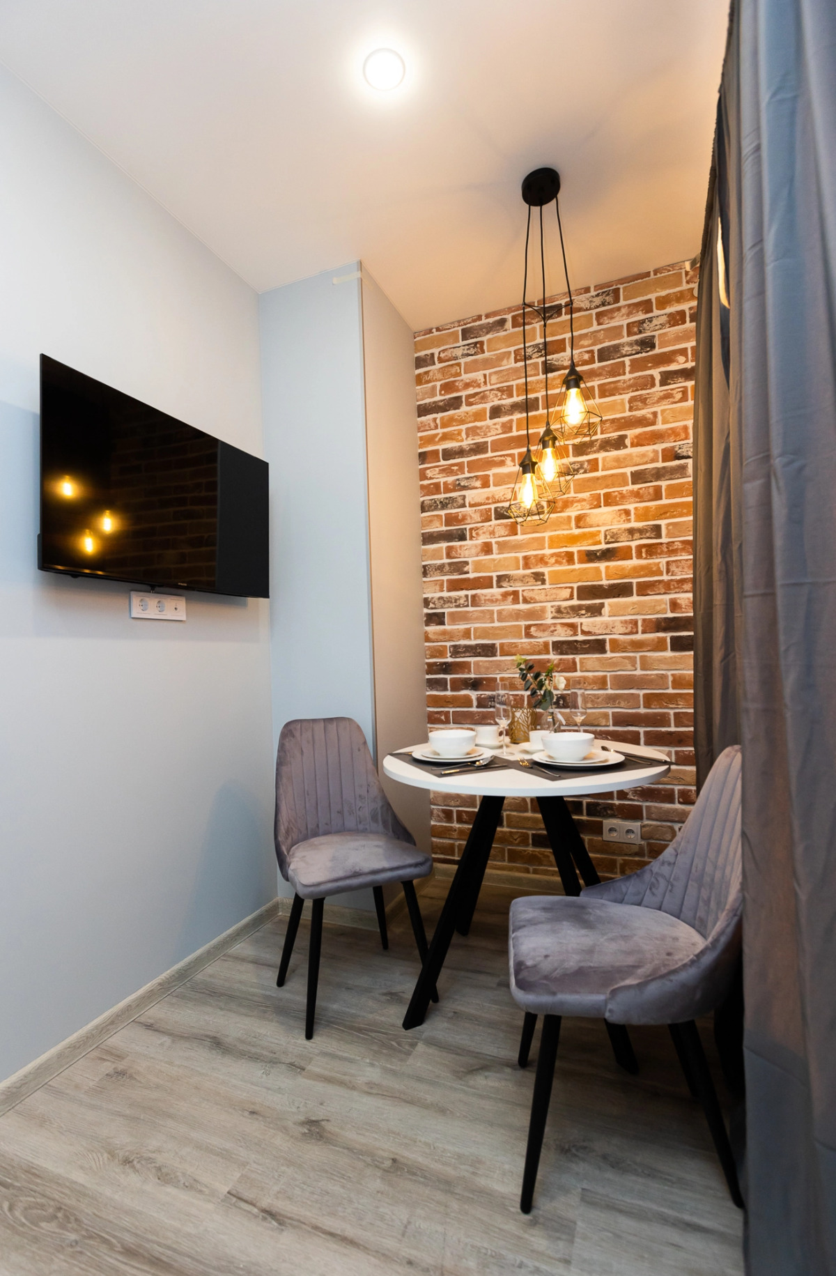 Апартаменты Лес 412/2