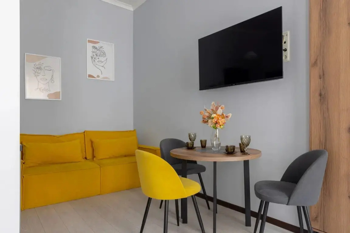 Апартаменты Гриджо с диваном R&B на Рубинштейна